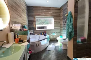 185 Quiet Valley Rd, Hamilton Twp, PA 18360 - Photo 10