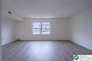 1607 Shenandoah Ct, Allentown City, PA 18104 - Photo 4