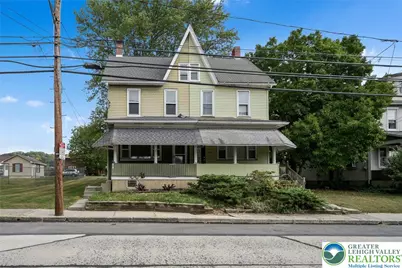 319 Washington Street, Walnutport Boro, PA 18088 - Photo 2