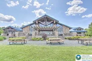 7148 Winnebago Dr, Coolbaugh Twp, PA 18347 - Photo 38