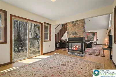 7148 Winnebago Drive, Coolbaugh Twp, PA 18347 - Photo 12