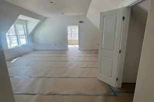 2075 Flint Hill Rd, Upper Saucon Township, PA 18036 - Photo 4