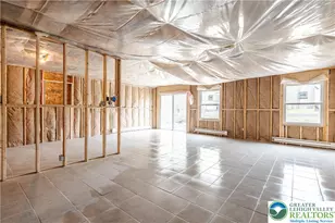 3111 Briarwood Dr, Coolbaugh Twp, PA 18466 - Photo 6