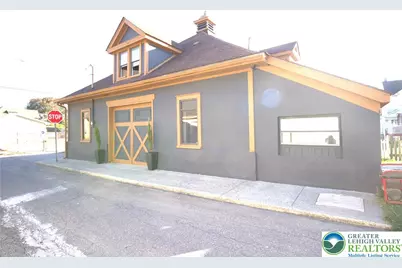 1020 Currant Street, North Catasauqua Bor, PA 18032 - Photo 2