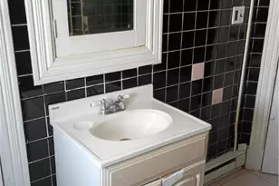 24 N 13th St, Allentown City, PA 18102 - Photo 16