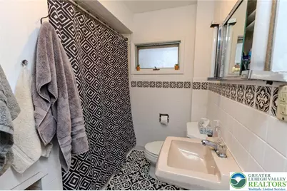 436 Pennsylvania Avenue, Bangor Boro, PA 18013 - Photo 24