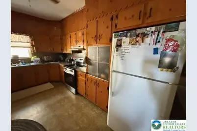 206 S Main, Nazareth Boro, PA 18064 - Photo 4