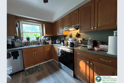 210 Front Street, Hellertown Boro, PA 18055 - Photo 6