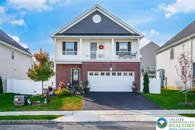 314 Kingsbarns Lane, Northampton Boro, PA 18067 - Photo 2