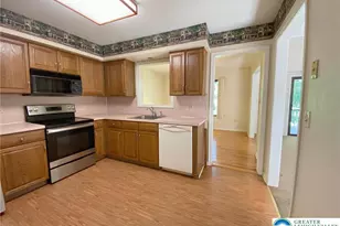 3218 Oakland Square Dr, Bethlehem City, PA 18020 - Photo 12