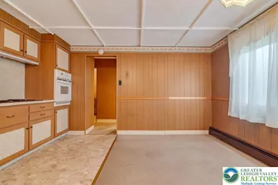 15 W Fifth Street, Jim Thorpe, PA 18229 - Photo 20