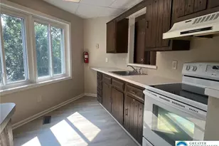 934 Bank St, Emmaus Boro, PA 18049 - Photo 8