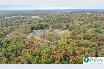 234 Viceroy Circle, Coolbaugh Twp, PA 18466 - Photo 32