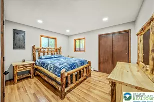 234 Viceroy Cir, Coolbaugh Twp, PA 18466 - Photo 10