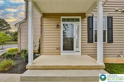 439 Gray Feather Way, Upper Macungie Township, PA 18104 - Photo 4