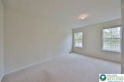 439 Gray Feather Way, Upper Macungie Township, PA 18104 - Photo 18