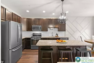 312 Redclover Lane, Upper Macungie Township, PA 18104 - Photo 10