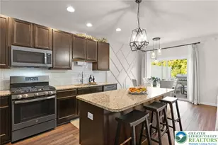 312 Redclover Ln, Upper Macungie Township, PA 18104 - Photo 8