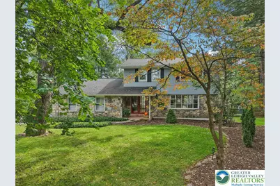 360 Wedgewood Drive, Easton, PA 18045 - Photo 2