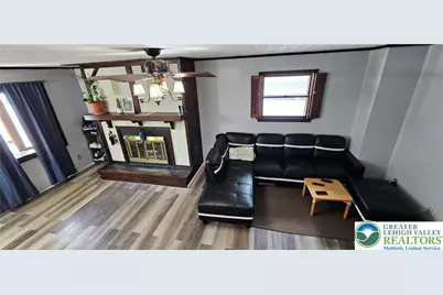 1309 Greenview Drive, Bethlehem City, PA 18018 - Photo 6