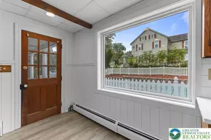 696 S Delaware Dr, Upper Mt Bethel Twp, PA 18343 - Photo 12