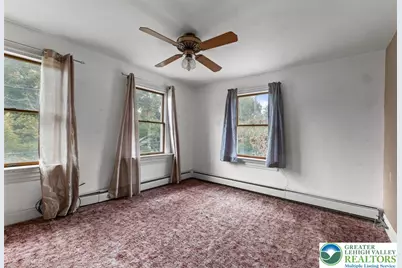 696 S Delaware Drive, Upper Mt Bethel Twp, PA 18343 - Photo 26