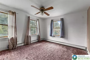 696 S Delaware Dr, Upper Mt Bethel Twp, PA 18343 - Photo 26