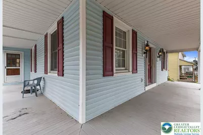 696 S Delaware Drive, Upper Mt Bethel Twp, PA 18343 - Photo 10