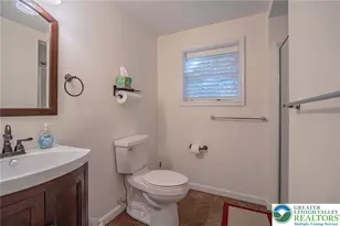 17 E Lake Dr, Clifton Twp, PA 18424 - Photo 16