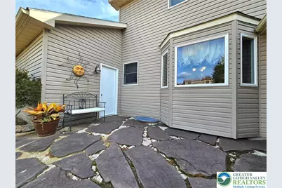 4408 Valley Green Drive, North Whitehall Twp, PA 18078 - Photo 8