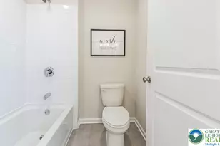 2096 Gregory Dr, Lower Macungie Twp, PA 18103 - Photo 14