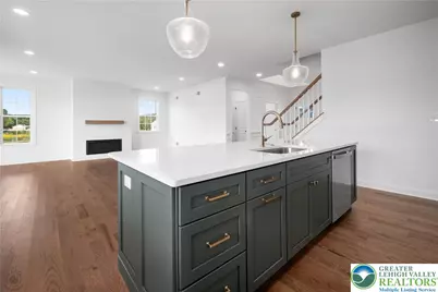 4268 Stonebridge Drive, Upper Saucon Township, PA 18015 - Photo 12