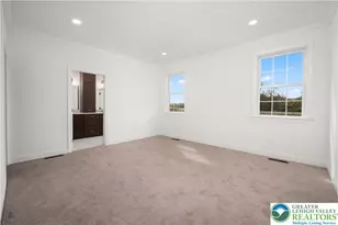 4268 Stonebridge Dr, Upper Saucon Township, PA 18015 - Photo 22