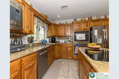 4500 Hanoverville Road, Lower Nazareth Twp, PA 18020 - Photo 10