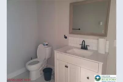 121 Main Street #1, Alburtis Boro, PA 18011 - Photo 4