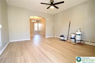 40 N 2nd St, Bangor Boro, PA 18013 - Photo 2