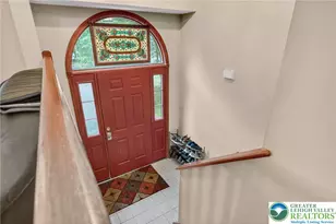 338 Fernwood Dr, East Stroudsburg, PA 18301 - Photo 2