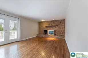 5175 Meadowview Dr, Lower Macungie Twp, PA 18062 - Photo 10