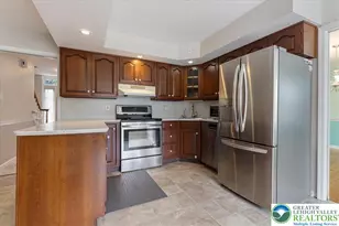 5175 Meadowview Dr, Lower Macungie Twp, PA 18062 - Photo 8