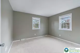 5175 Meadowview Dr, Lower Macungie Twp, PA 18062 - Photo 20