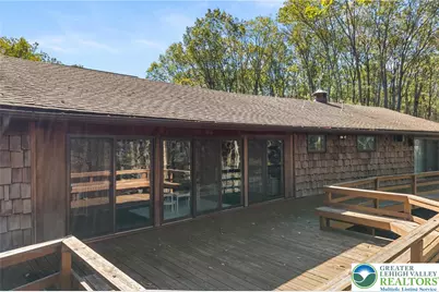 322 Manor Lane E, Mahoning Twp, PA 18235 - Photo 14