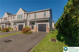 543 Long St, Emmaus Boro, PA 18049 - Photo 2