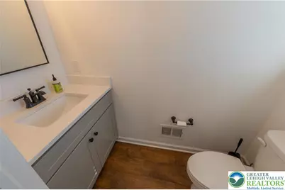 543 Long Street, Emmaus Boro, PA 18049 - Photo 10