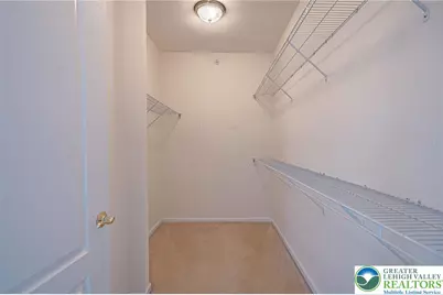 6885 Pioneer Drive, Lower Macungie Twp, PA 18062 - Photo 20