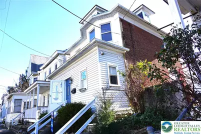 1074 W Berwick Street, Easton, PA 18042 - Photo 2