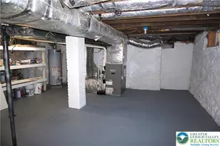 1074 W Berwick St, Easton, PA 18042 - Photo 16