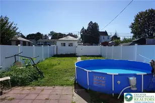 1074 W Berwick St, Easton, PA 18042 - Photo 4