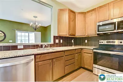 4492 Cottonwood Drive, Lower Nazareth Twp, PA 18064 - Photo 16