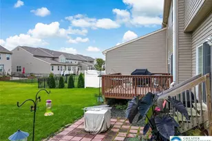 4492 Cottonwood Dr, Lower Nazareth Twp, PA 18064 - Photo 28