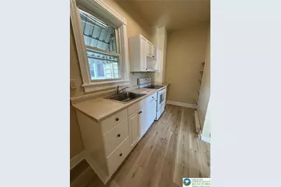 201 Main Street #2, Slatington Boro, PA 18080 - Photo 6